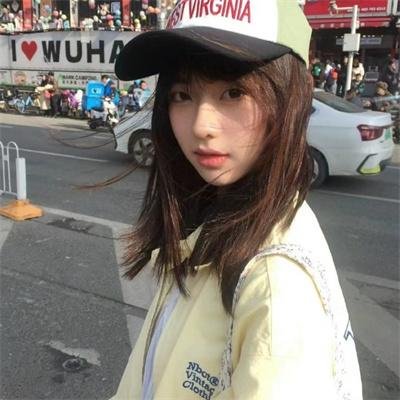 在窗边